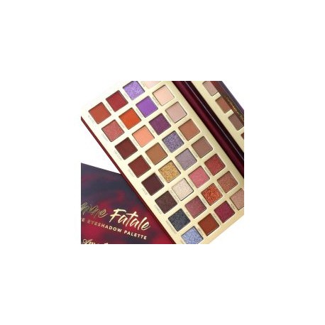 ESTUCHE DE SOMBRA FEMME FATALE AMOR US